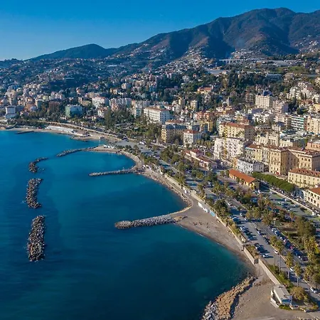 Apartamento Del Sole Near Sea - Happy